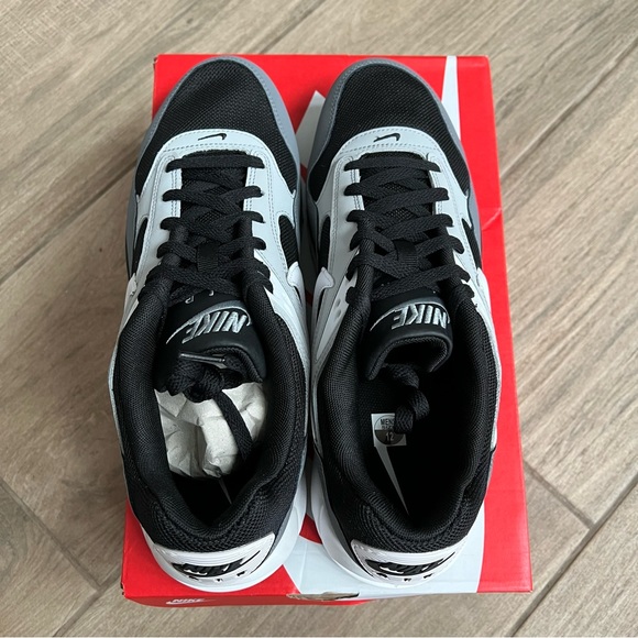 Nike Air Max Correlate - Picture 7 of 9